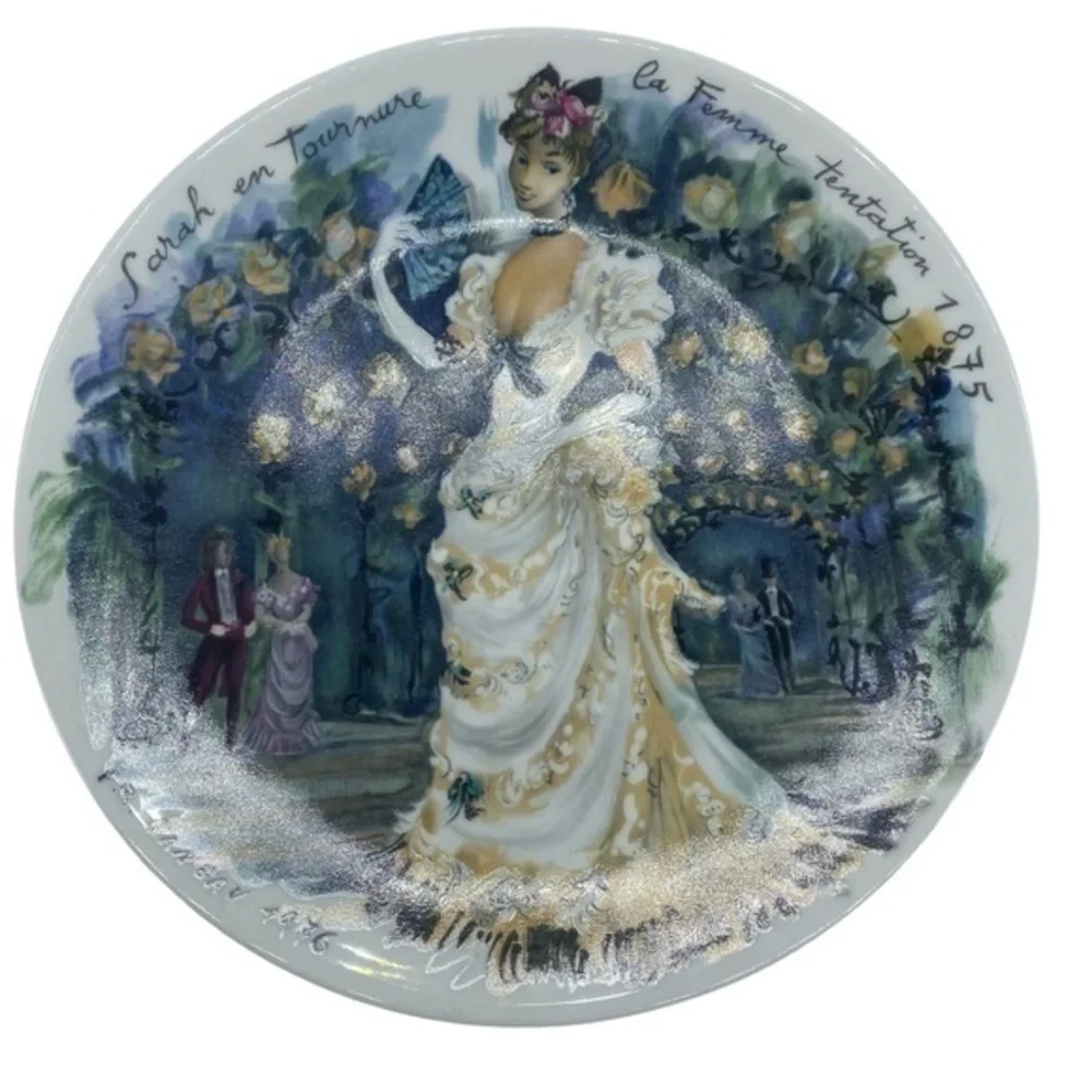 Vintage Limoges Sarah en Tournure La Femme Tentation 1875 Plate